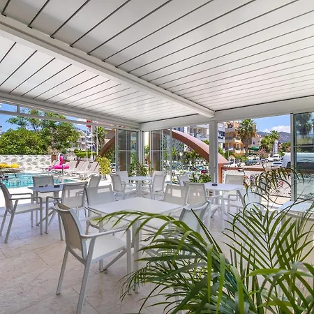 מלון דירות Princess Kinli מרמריס