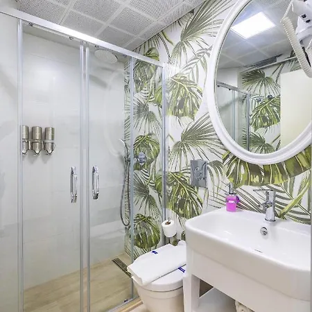 Princess Kinli מלון דירות מרמריס