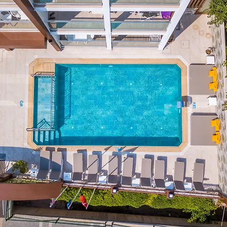 מלון דירות Princess Kinli מרמריס